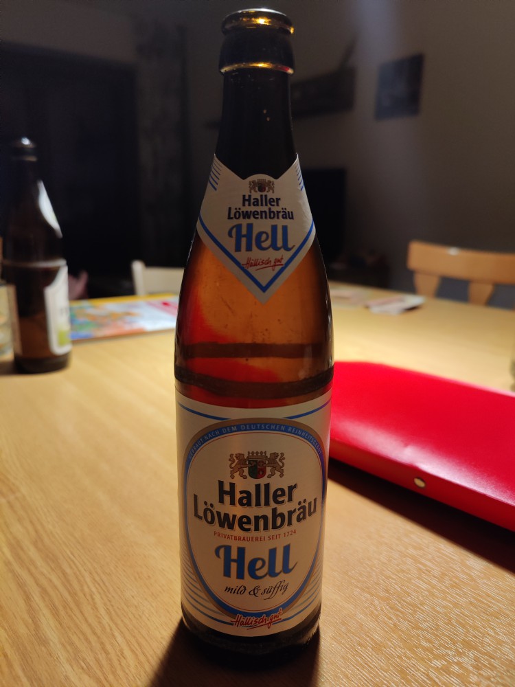 Haller Löwenbräu Hell